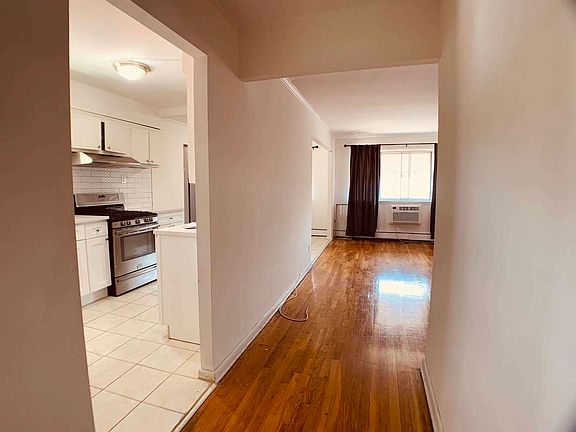 2nd image of 21-14 21st Ave #2A