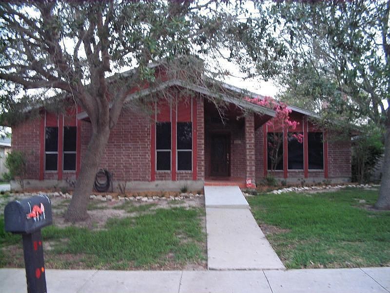 1st image of 4151 Crenshaw Dr