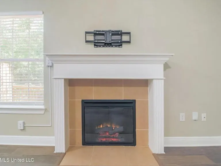 3548 Riverbend Cv — Photo 5
