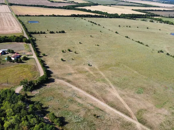 2497 County Road 3320 #5, Pecan Gap, TX 75469