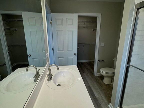 4th image of 3028 Spring Creek Rd Unit G