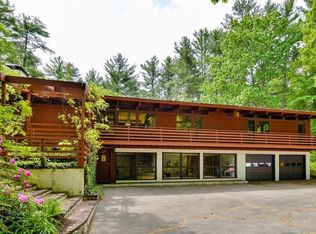 15 Nebo St, Medfield, MA 02052