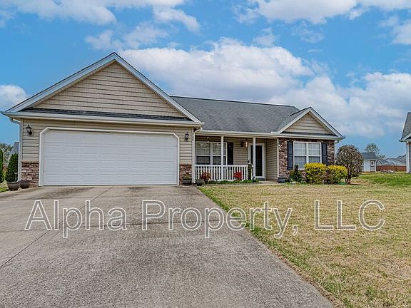 2nd image of 105 Herndon Ct