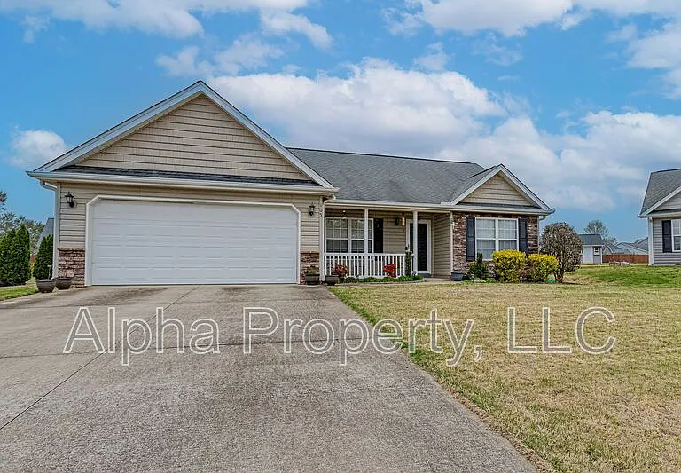 105 Herndon Ct — Photo 2
