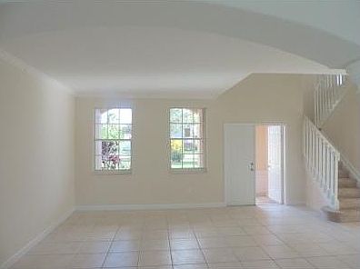4th image of 1390 NW 166th Ave