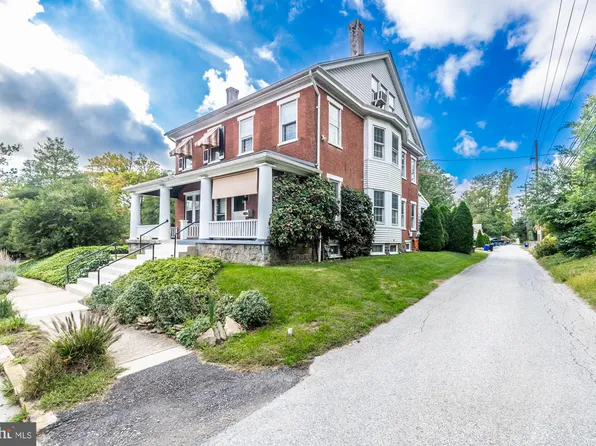 516 S New St, West Chester, PA 19382
