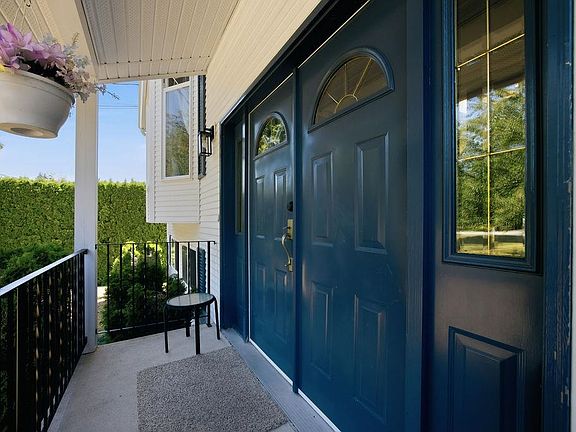 3rd image of 1137 Sunnyside Rd