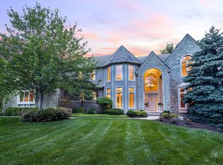 27060 W 102nd St, Olathe, KS 66061