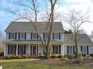 1403 Plantation Dr, Simpsonville, SC 29681