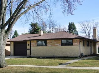527 Westmere Rd, Des Plaines, IL 60016