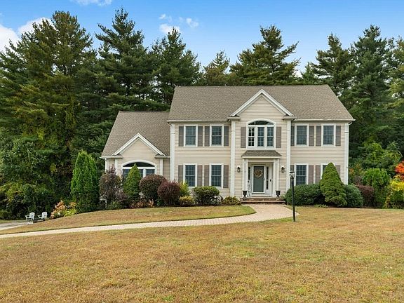 4th image of 19 Homestead Ln