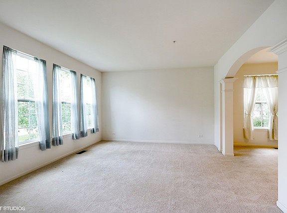 5th image of 5685 Brentwood Dr