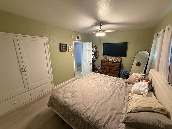 5th image of 67 Wyoming Ave #1