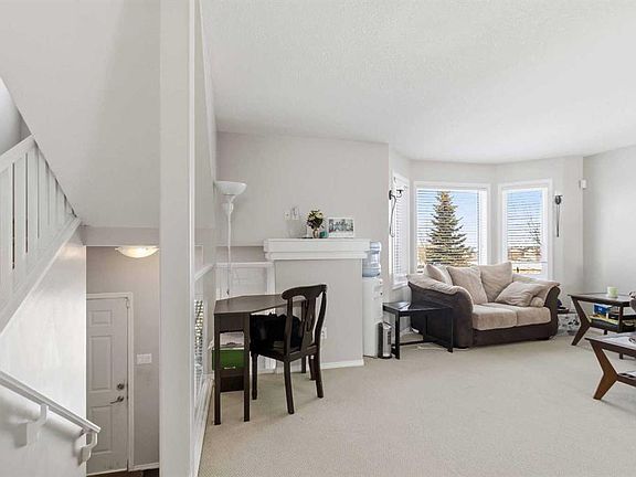 4th image of 105 S Loutit Rd #808