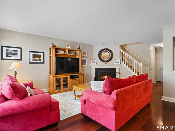 631 Danbury Road #30, Ridgefield, CT 06877