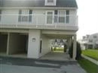 79 N Schooner Point Dr, Port Clinton, OH 43452