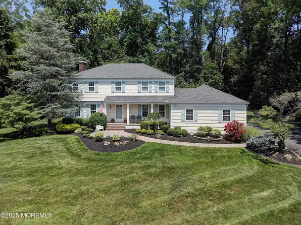 11 Lyon Road, Middletown, NJ 07748