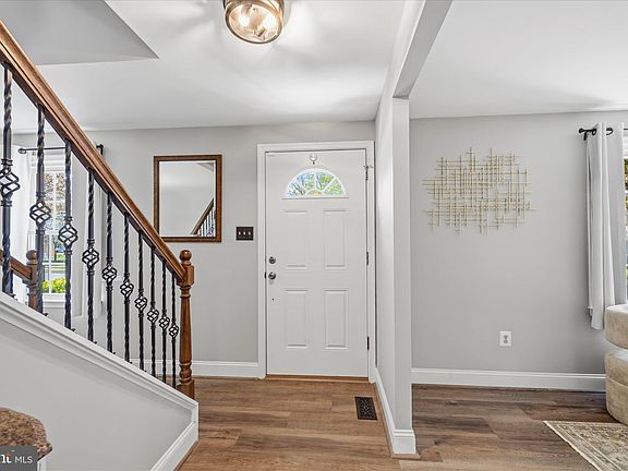 4th image of 14725 Saint Germain Dr