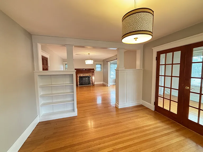 300 E Squantum St #2 — Photo 2