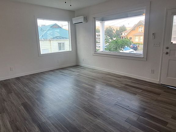 2nd image of 115 SE 6th St #102