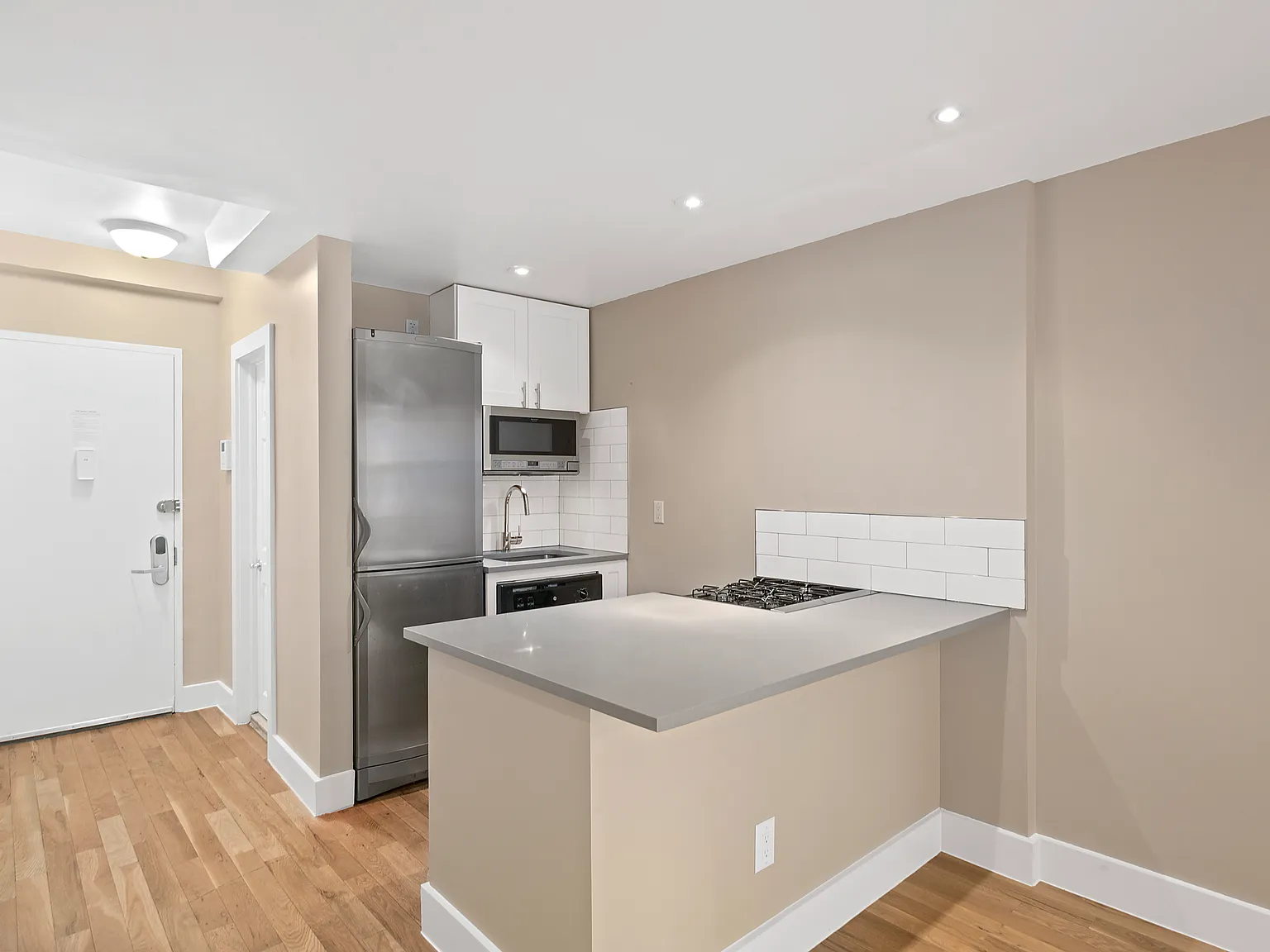 344 East 85th Street — Photo 4