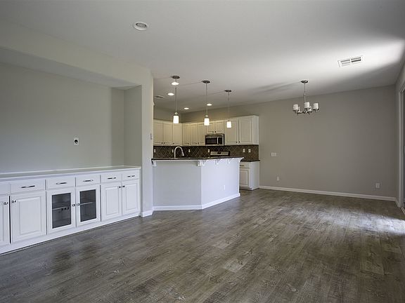 2nd image of 425 S Meadowbrook Dr S #150