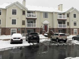 803 Stratford Way APT B, Frederick, MD 21701