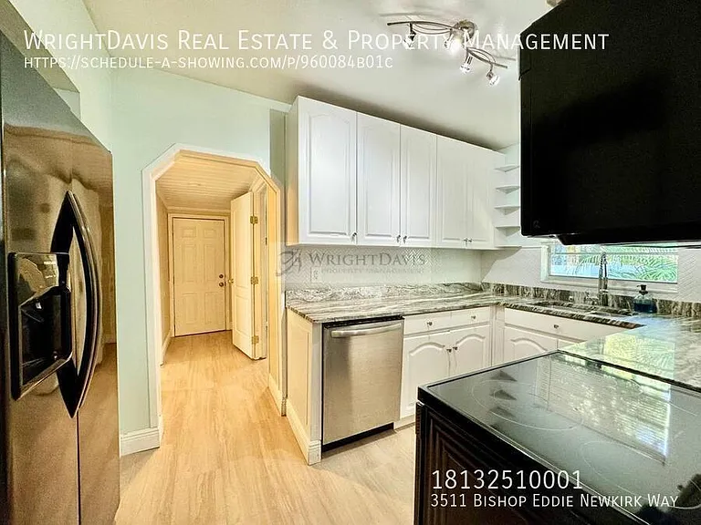 3511 Bishop Eddie Newkirk Way — Photo 22