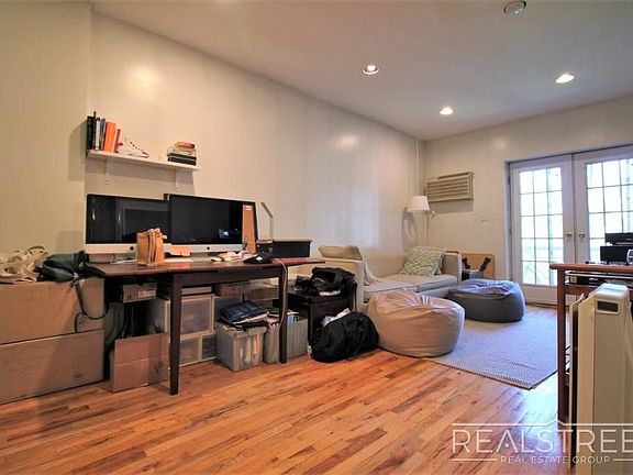 4th image of 283 Sackett St #3B