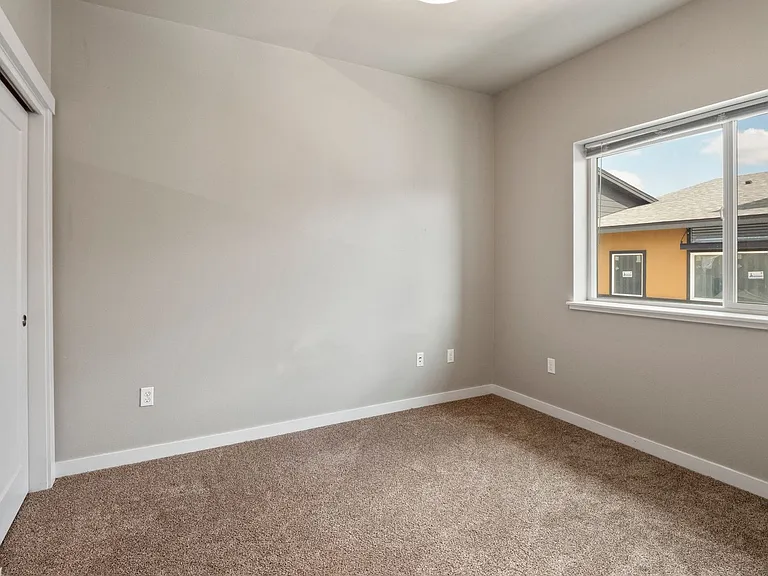 303 S Felts Ln — Photo 11