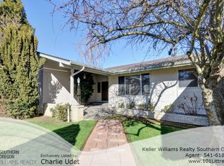 101 Littrell Dr, Medford, OR