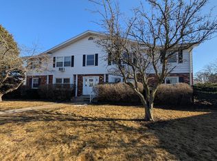 N143W6487 Layton St #3, Cedarburg, WI 53012