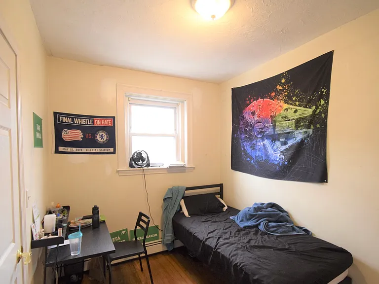 73 Thatcher St #3 — Photo 7