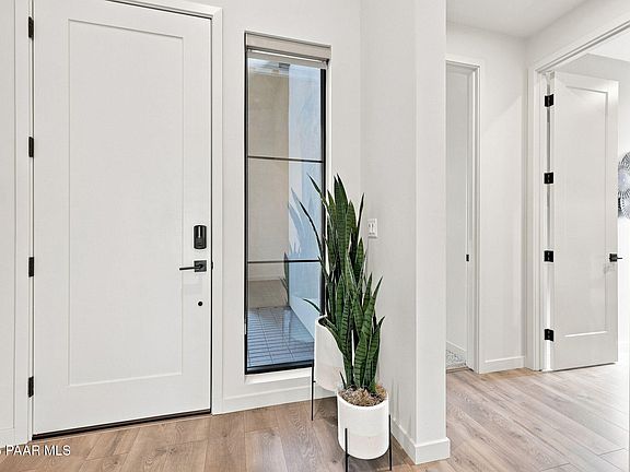 4th image of 5056 N Jeffers Ave