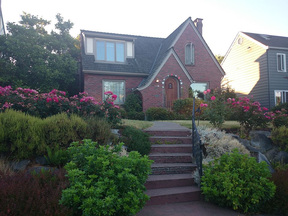1st image of 2016 36th Ave W