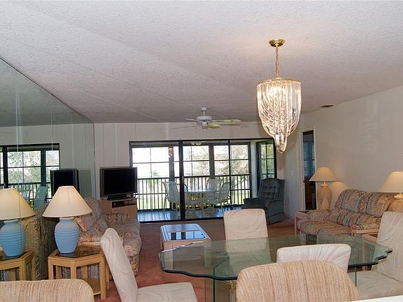 4th image of 240 Lewis Cir APT 522
