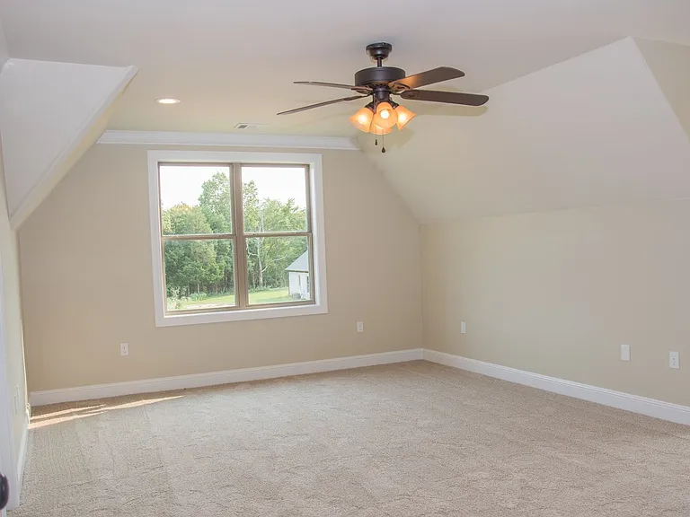 4269 Farmington Cv — Photo 18