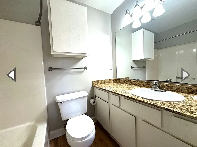 2112 Old Taylor Rd — Photo 5