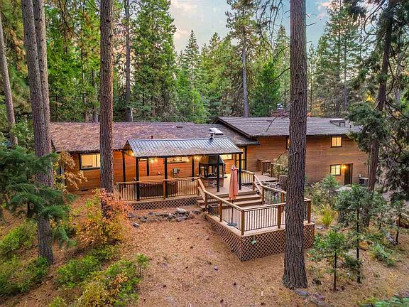3rd image of 1137 Schilling Way