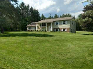 7940 Clark Rd, Grand Ledge, MI 48837