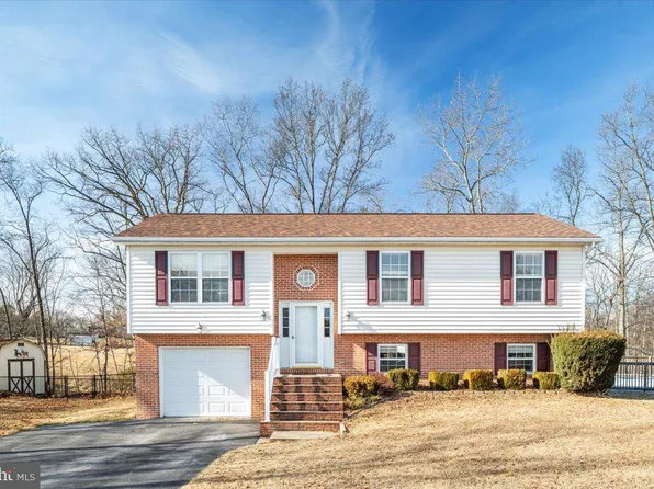 72 Tranquility Ave, Martinsburg, WV 25405