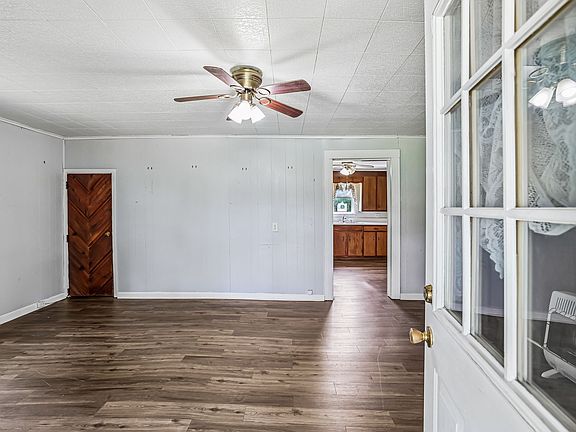 3rd image of 6282 Jasper Johnson Rd
