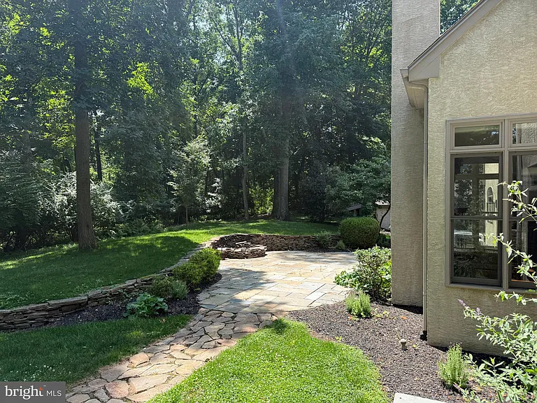 1714 Hickory Hill Rd — Photo 49