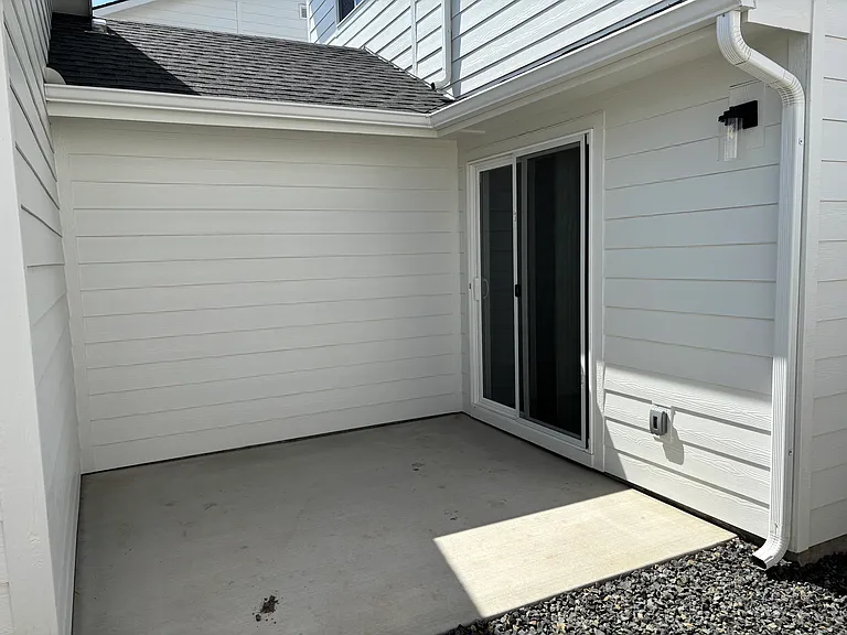 4392 N Glassford Ave — Photo 3