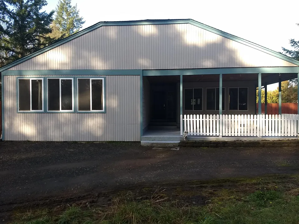 NE 37th Ave