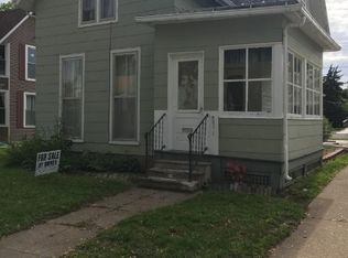 2211 Pershing Blvd, Clinton, IA 52732