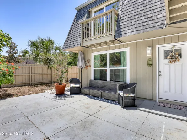 977 Harrison St, Titusville, FL 32780