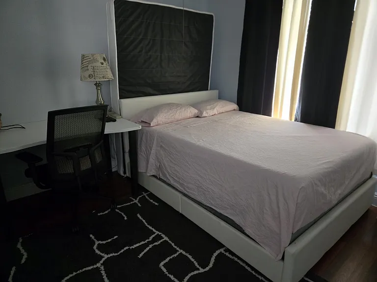 6905 Coral Rock Dr — Photo 2