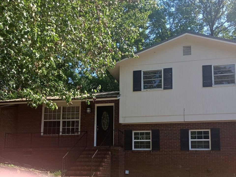 1st image of 118 Wendell Dr