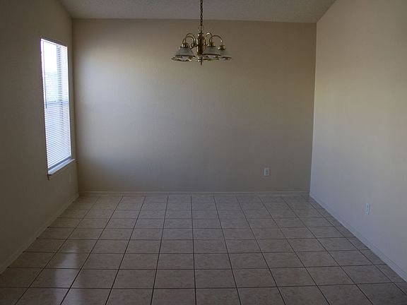 5th image of 3661 Tierra Zafiro Dr